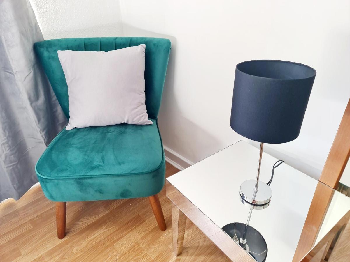 Immaculate 3-Bedrooms Dundee Apartment Esterno foto